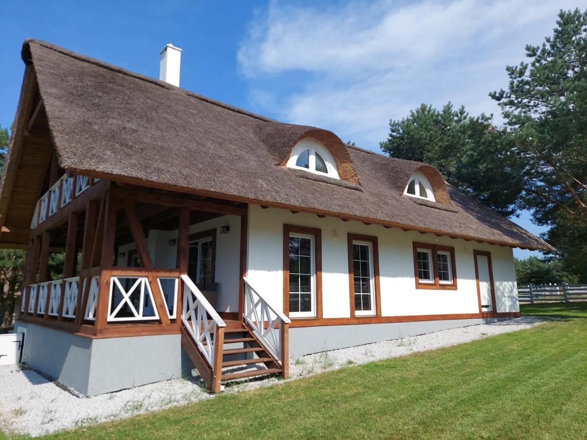 Greyowka Dom Kryty Strzecha W Gardna Park Villa Czysta Dış mekan fotoğraf