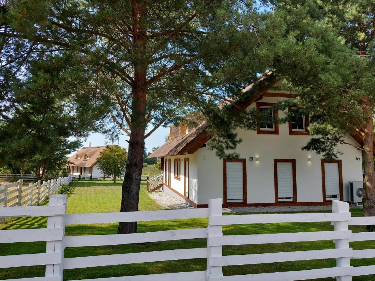 Greyowka Dom Kryty Strzecha W Gardna Park Villa Czysta Dış mekan fotoğraf
